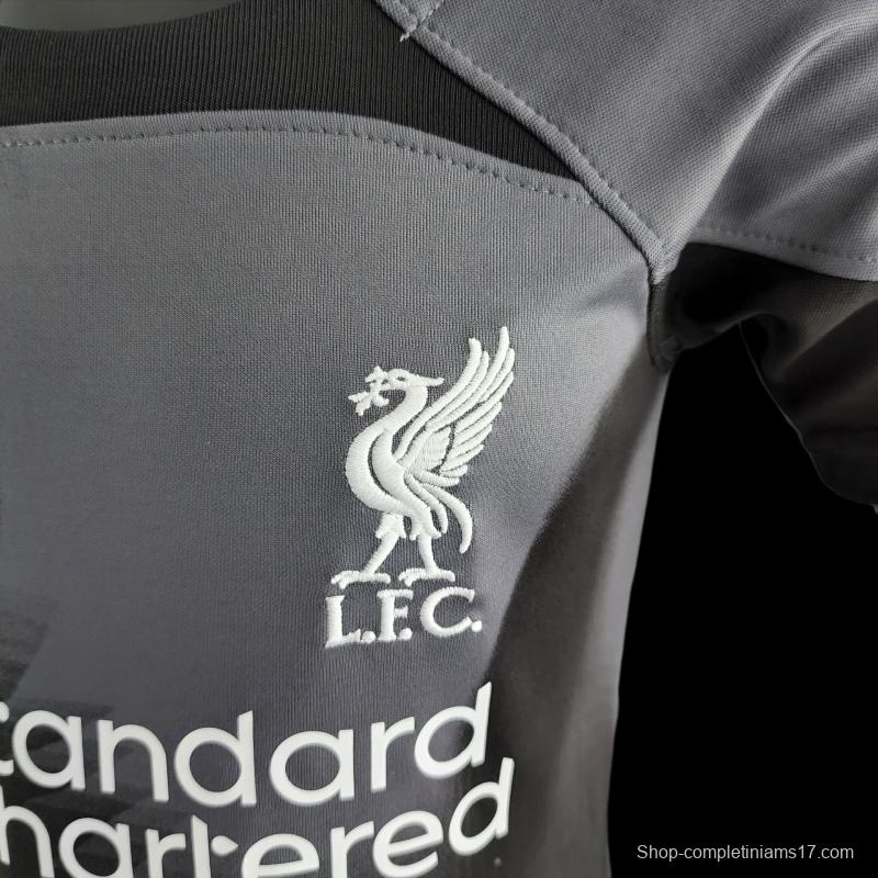 22/23 Liverpool Kids Kit Goalkeeper Black Size 16-28