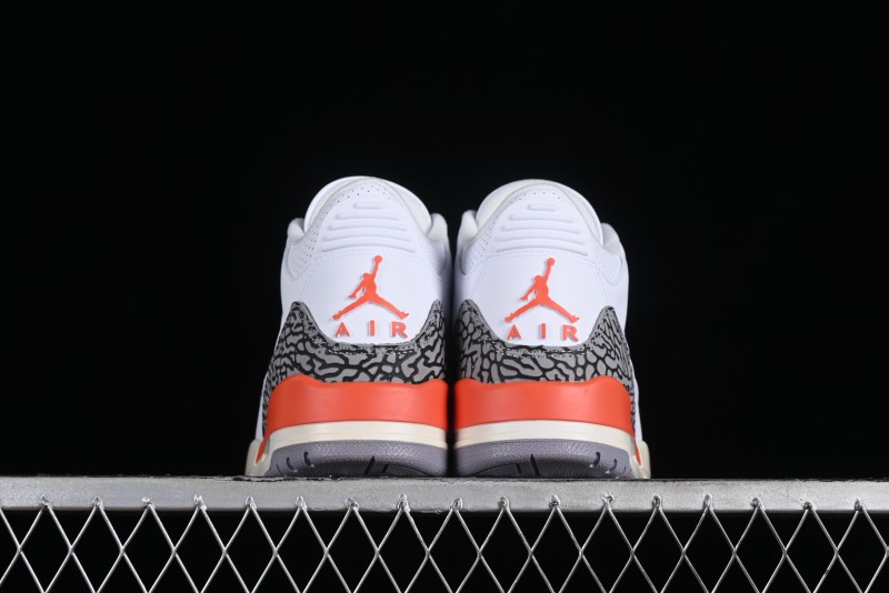 Nike Air Jordan 3 Retro Sneakers in White and Peach Orange - CK9246-121