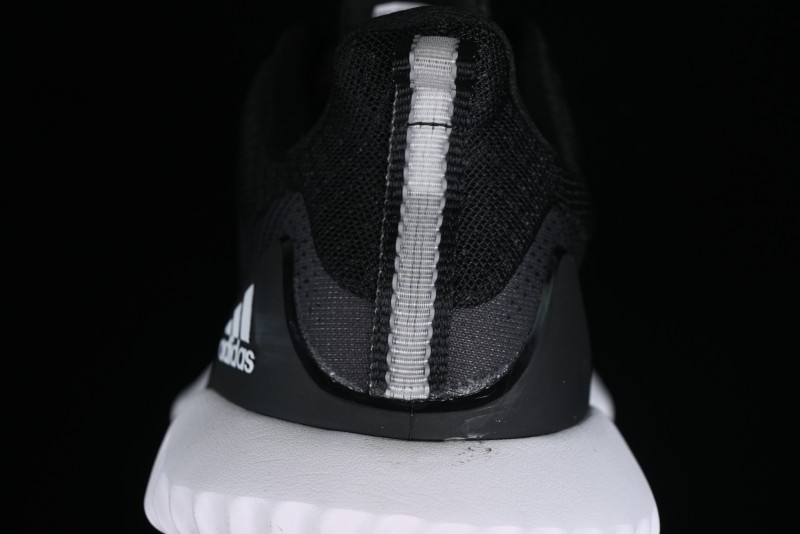 Adidas AlphaBounce Beyond M Running Shoes with Continental Rubber Outsole - CG4361