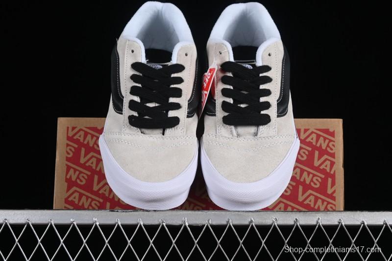 Vans Classics Knu Skool Retro Sneakers with Thick Tongue and Oversized Toe - VN0009QC02Y