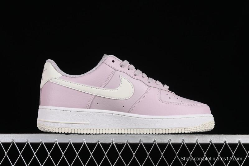 Nike Air Force 1 '07 Low Casual Sneakers with Full-Length Air Cushion - DV3808-001