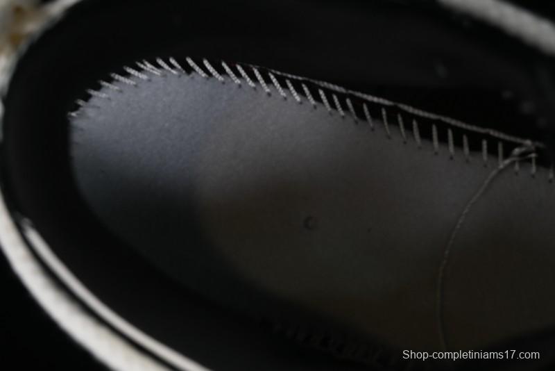 Stussy x Nike Dunk Low SB Sneakers in Beige Black Swoosh - SJ2068-252