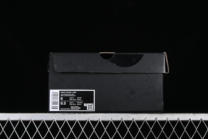 Nike SB Dunk Low Skateboarding Shoes - XH1733-001