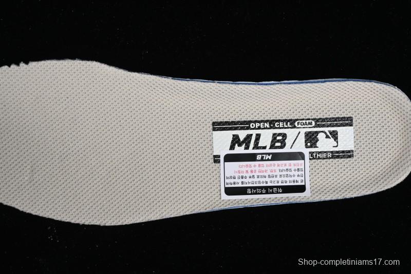 MLB Chunky Liner New York Yankees Lightweight Platform Sneakers with 6cm Height Increase - 3ASXLM13N43BGL