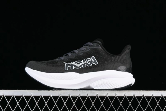HOKA ONE ONE MACH 6 Flagship Racing Shoes with Carbon Plate Technology and Asymmetric Design - 1147790 BWHT