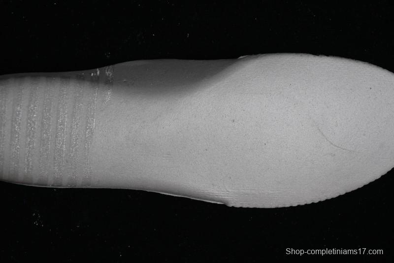 Nike Undefeated Air Force 1'07 Low Casual Sneakers in Beige Hemp with Reflective Details - UT2023-203