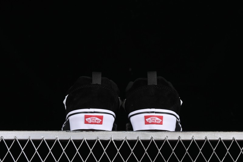 Vans Classics Knu Skool Retro Skate Shoes with Enlarged Toe and Thickened Tongue - VN0009QCWBL