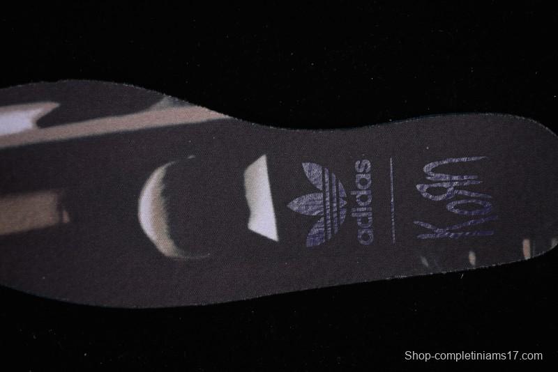 Adidas Originals Campus 00s Retro Casual Sneakers with Chunky Silhouette - IG0792