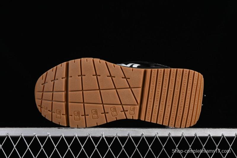 New York Yankees MLB Chunky Runner Lace Lightweight Casual Sneakers - 3ASHCRR3N50BKS