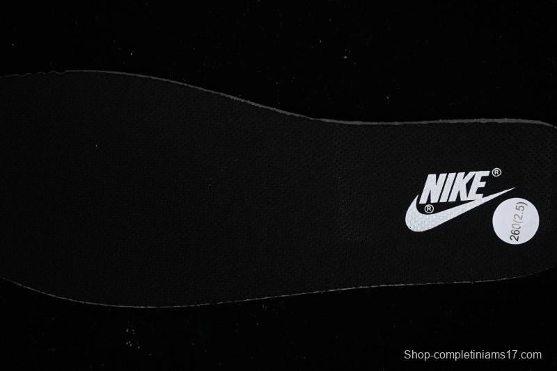 Nike Supreme x SB Dunk Low Panda Colorway Low-Top Casual Skate Shoes - RM2308-332