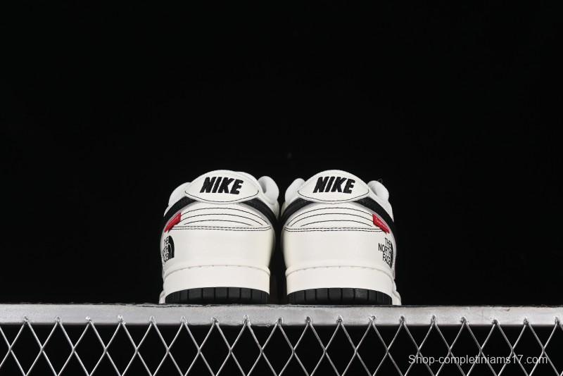 Nike SB Dunk Low Supreme x The North Face Low-Top Casual Skateboarding Shoes - BM0234-501