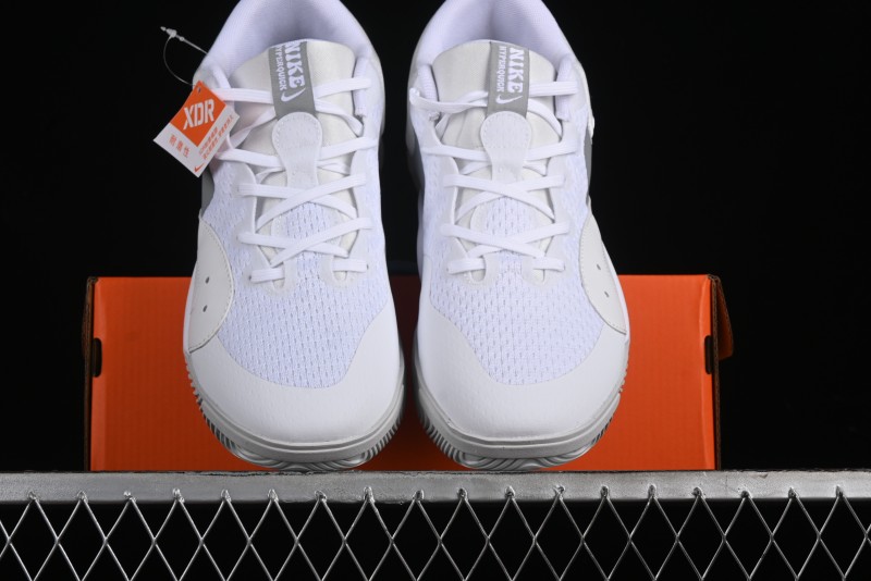 Nike Hyperquick SE Basketball Shoes with Cushioning and Breathability - FN4678-102