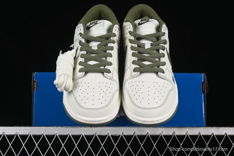 Nike SB Dunk Low x Undefeated Collaboration Casual Skate Shoes - UN1697-633