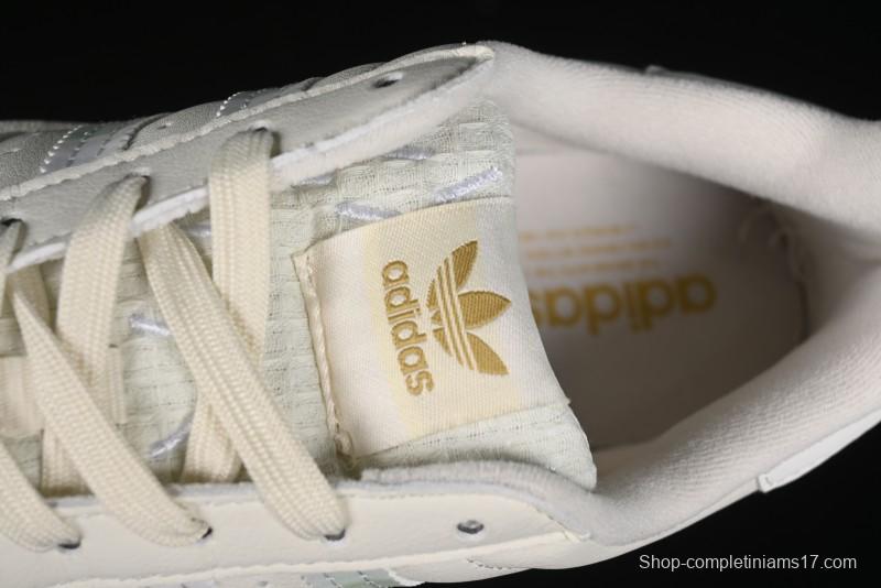 Adidas Superstar HQ6668 Casual Sneakers with Shell Toe Design