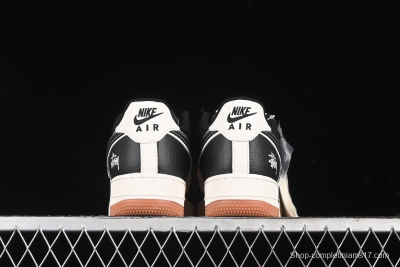 Nike Air Force 1 '07 Low Stussy Collaboration - Black Gum Marked Swoosh Low-Top Casual Sneakers - XZ9688-001