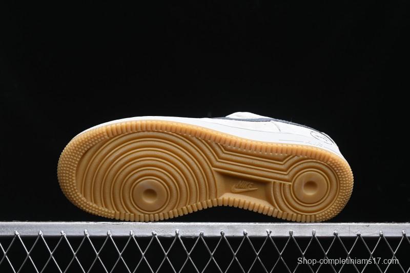 Nike Air Force 1 '07 Low Ghostface Collaboration - Light Grey Pigskin Low-Top Casual Sneakers - DF0188-022