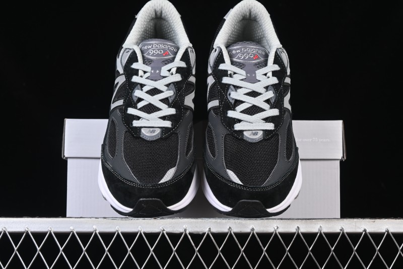 New Balance 990 Series Premium Retro Running Shoes with Carbon Fiber Midsole - M990BK6