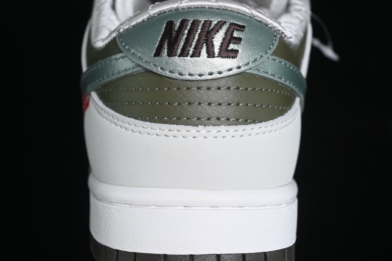 Nike Dunk Low "Year of the Snake" Lunar New Year Limited Edition Low-Top Casual Sneakers - HV5980-231