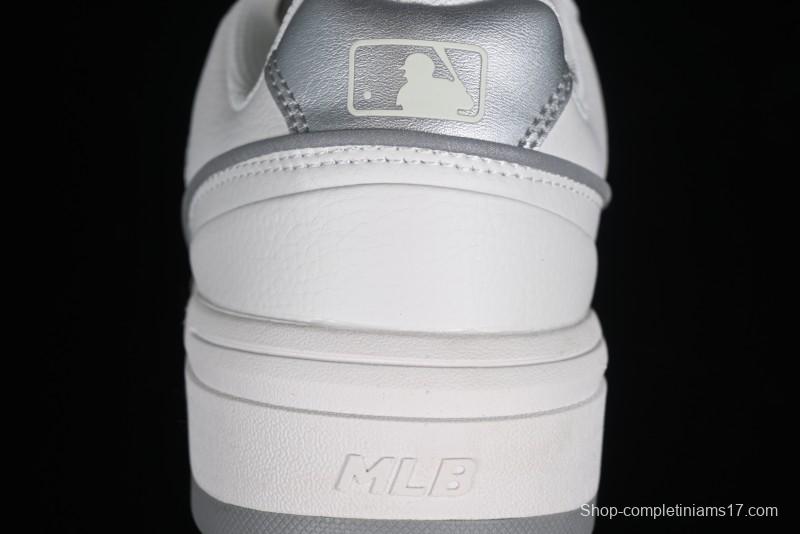 MLB Chunky Liner New York Yankees Lightweight Platform Sneakers with 6cm Height Increase - 3ASXCLB3N50SIS