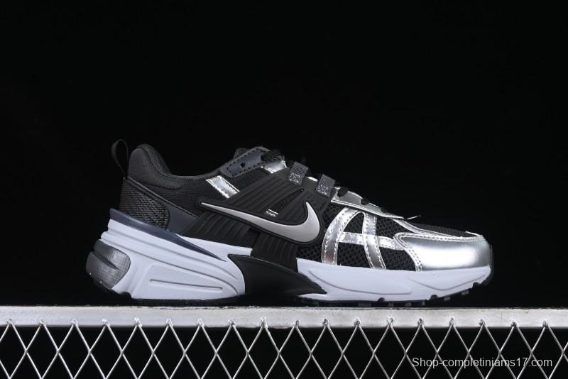 Nike Runtekk Run Retro Low-Top Running Shoes with Cushlon Foam and Anti-Slip Design - FD0736-005