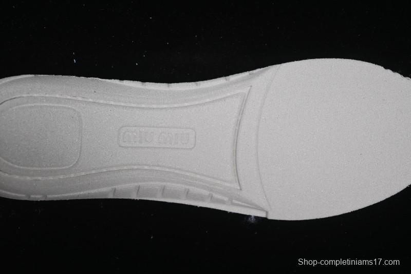 Miu Miu Suede Round Toe Lace-Up Women's Low-Top Casual Shoes in Beige - 99D4