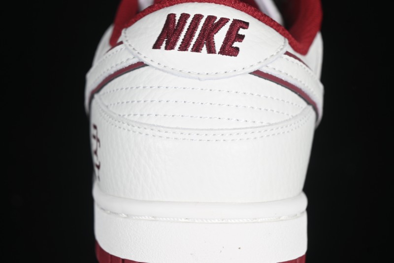 Nike Reigning Champ x SB Dunk Low Casual Skate Shoes with Triple Swoosh Design - RC3085-895