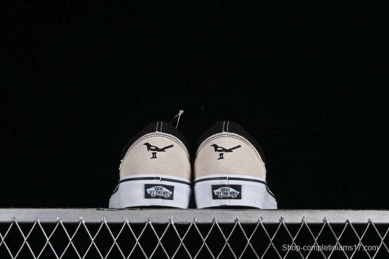 Vans Buzz Old Skool Peace Dove Classic Canvas Patchwork Low-Top Skate Shoes - VN000CR5BPB