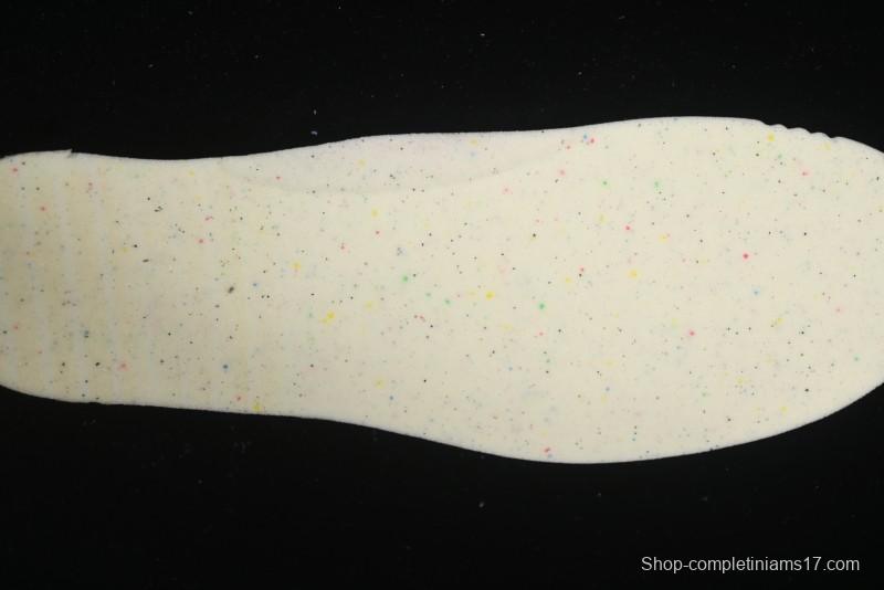 Nike Classic Cortez Leather Retro Running Shoes - FJ2530-301