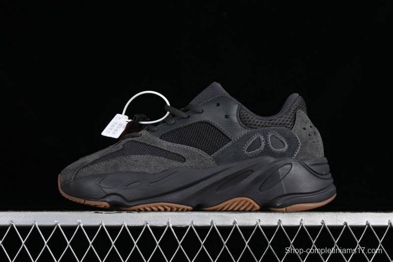 Adidas Yeezy Boost 700 V2 Utility Black Running Shoes with 3M Reflective Details - FV5304