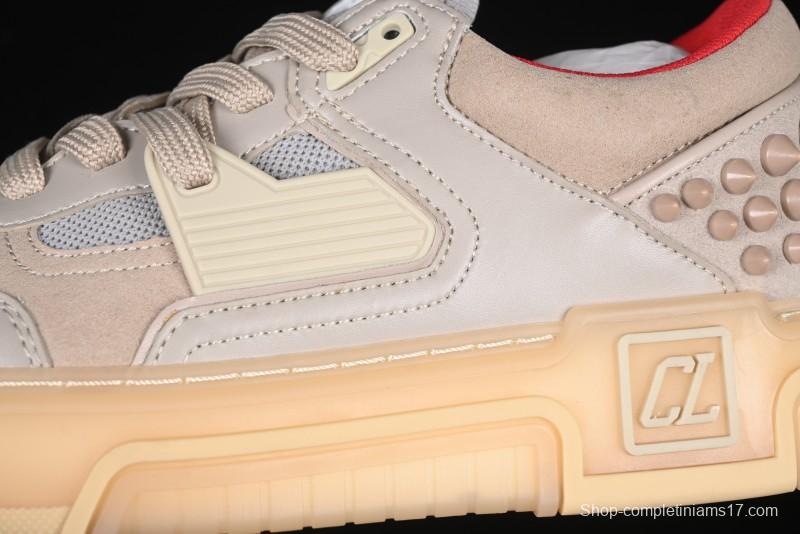 Christian Louboutin Funnyto Flat Comfortable Fashion Low Top Sneakers in Taupe - X.D4