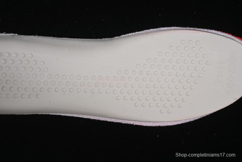 Louis Vuitton Footprint Soccer Low-Top Lifestyle Sneakers Round Toe Lace-Up Casual Shoes Red - AJF6