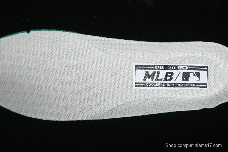 New York Yankees MLB Chunky Liner Custom Platform Sneakers - 3ASXCA12N50IVS