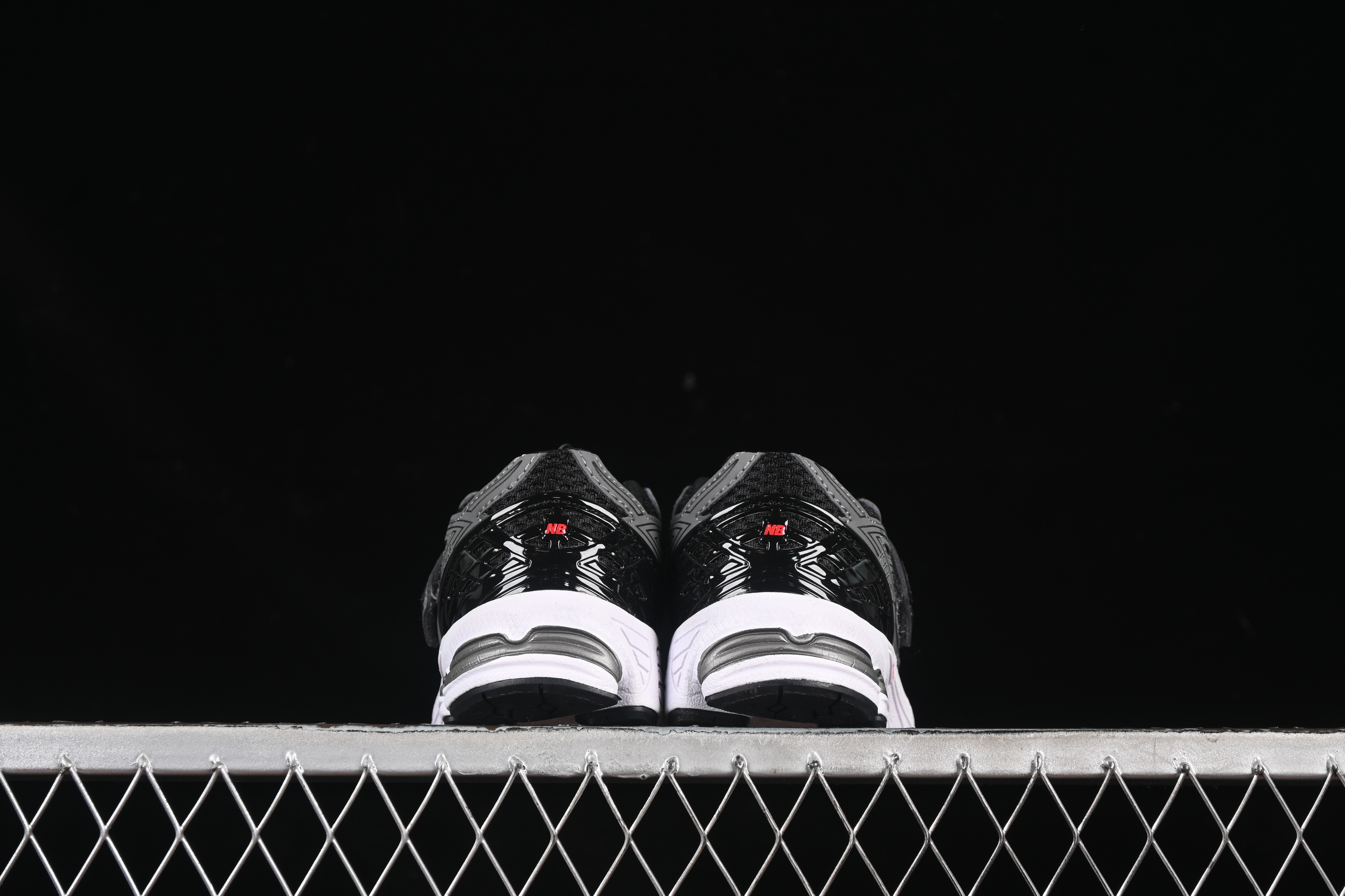 New Balance 1906R Series Kids Hook and Loop Sneakers - PV1906CJ