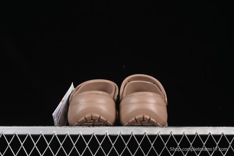 Crocs Classic Clog Cloud Retro Sandals with Adjustable Heel Strap - B.D4