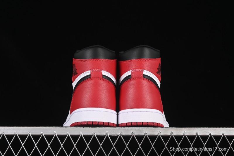 Nike Air Jordan 1 High Retro OG Basketball Shoes with Black Toe Design - 555088-125