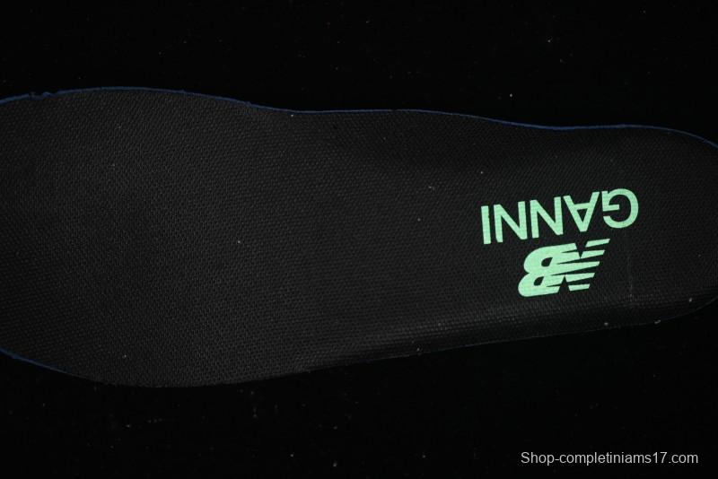 Ganni x New Balance Fresh Foam Trainer UTRNGA Silver Metallic Retro Running Shoes - UTRNGN