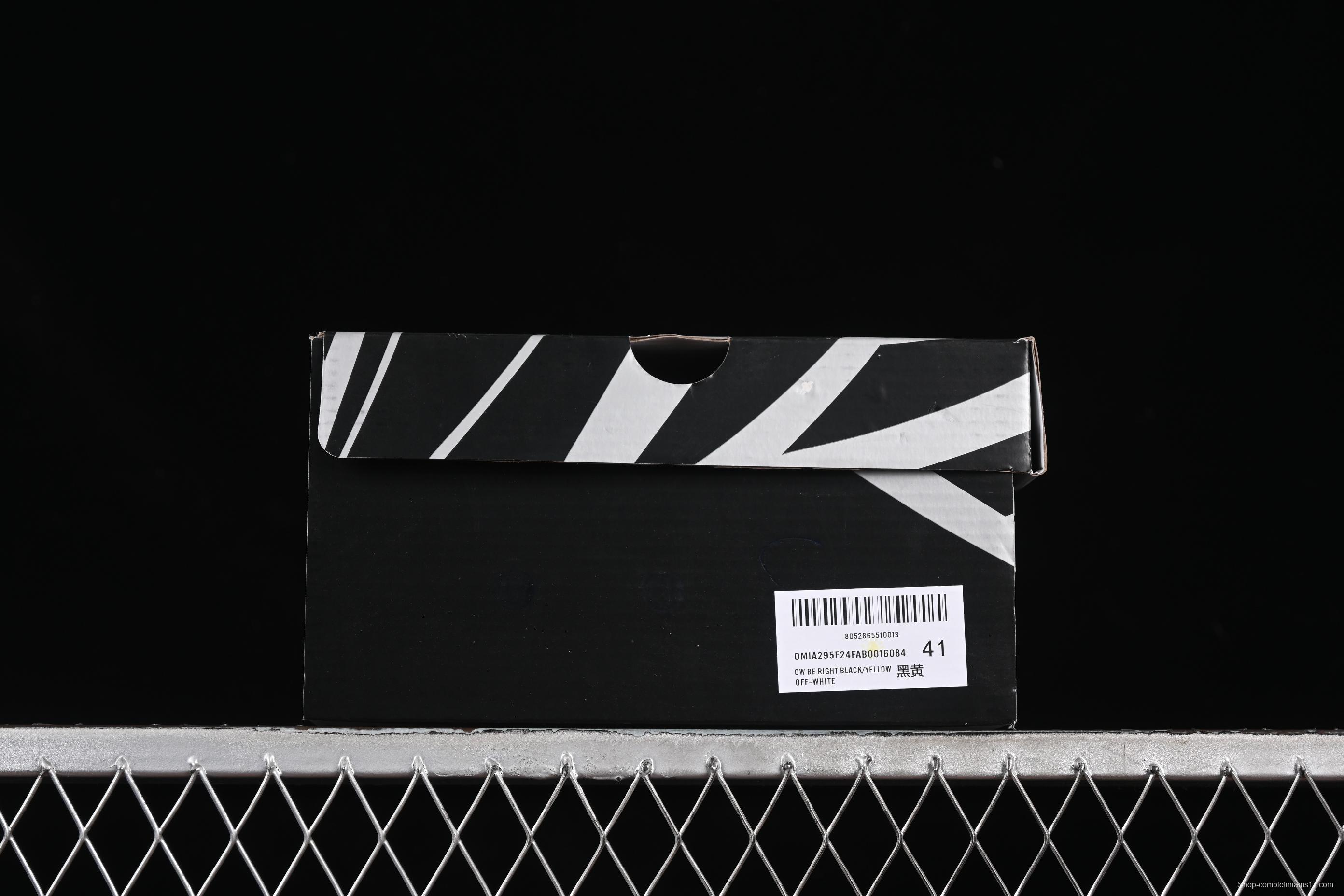 Off-White Be Right Low-Top Lifestyle Sneakers in Black & Yellow - C.D4