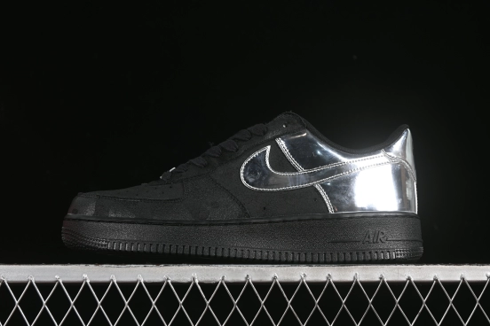Nike Air Force 1'07 Low Casual Sneakers with Full-Length Air Cushion - HF2885-001