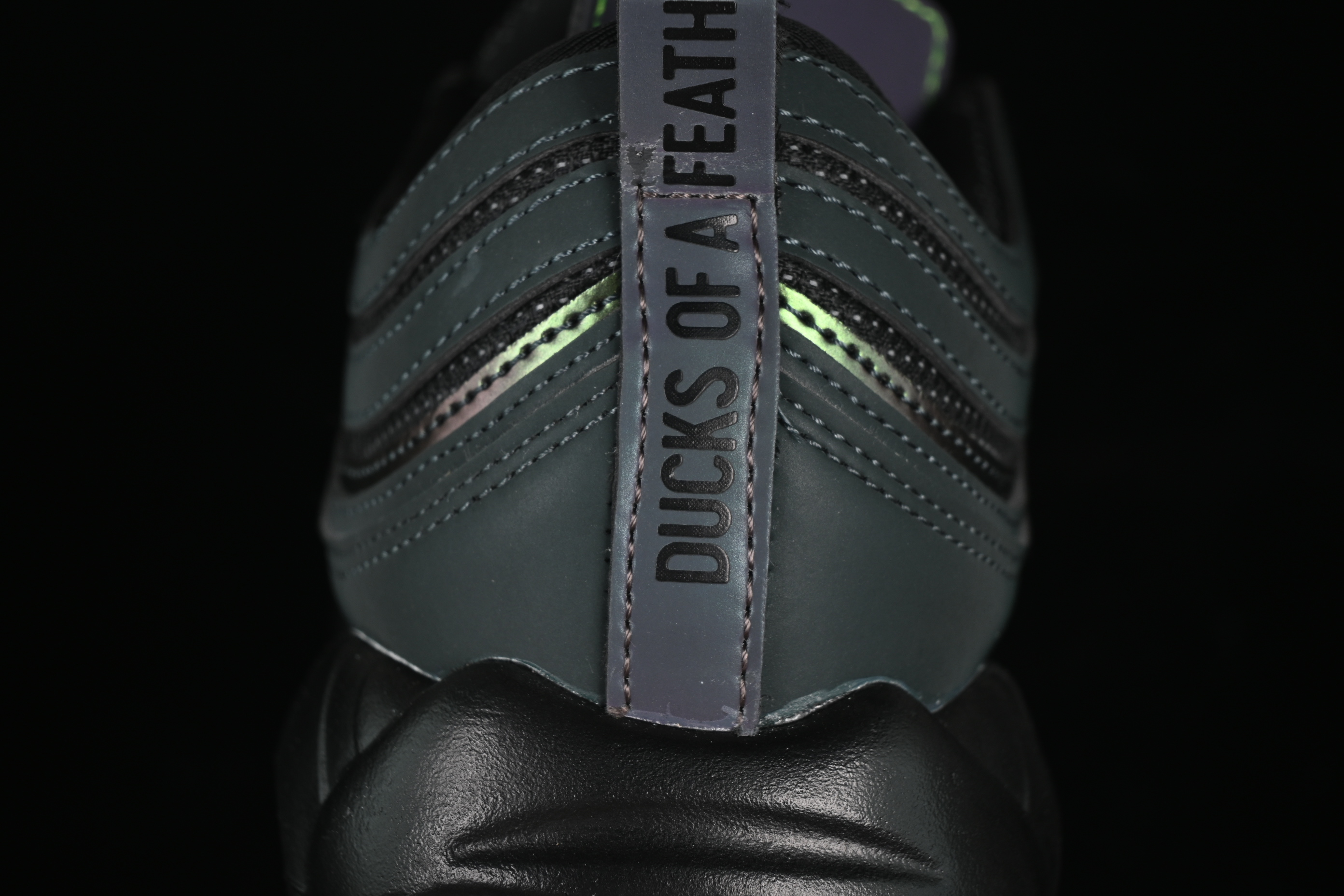 Nike Air Max 95/97 Retro Running Shoes with Full-Sole Air Cushion - II1711-900