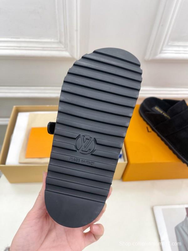 2025 Women Louis Vuitton Black Suede Mule Slip-On KFY00300