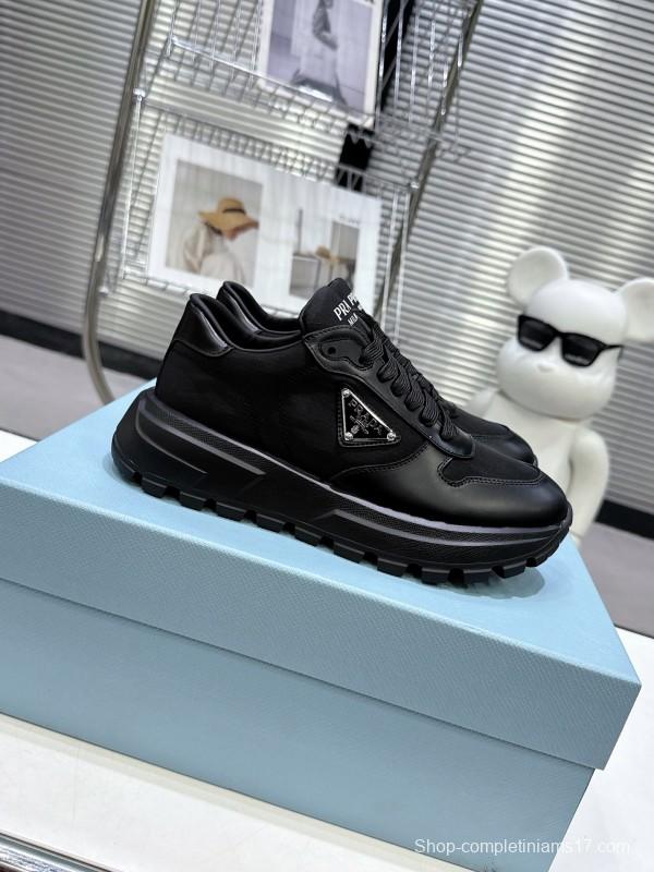 2025 Unisex Prada Black Leather Nylon Sneakers