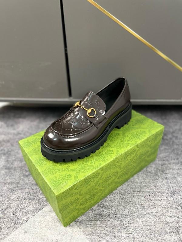 2024 Women Gucci Black Calf Leather Loafers MJ00300