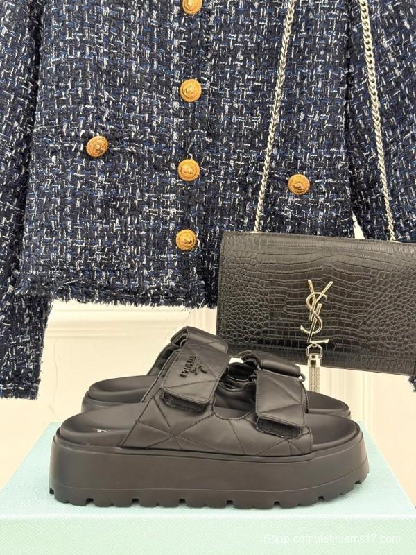 2025 Women Prada Black Leather Slippers