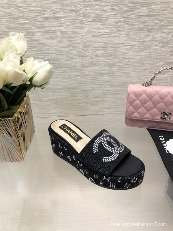 2025 Women Chanel Black Fabric Rhinestone Slippers LY00320