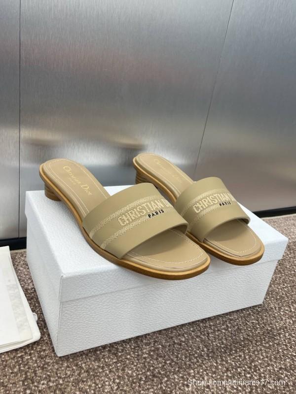 2025 Women Dior Beige Fabric Slide Sandals KFY00300