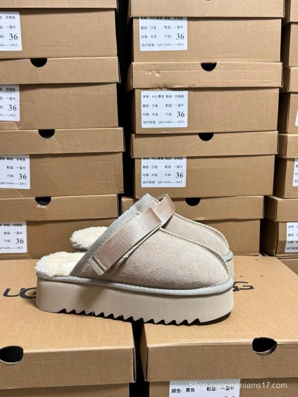 2024 Women UGG Sand Suede Slippers MJ00170