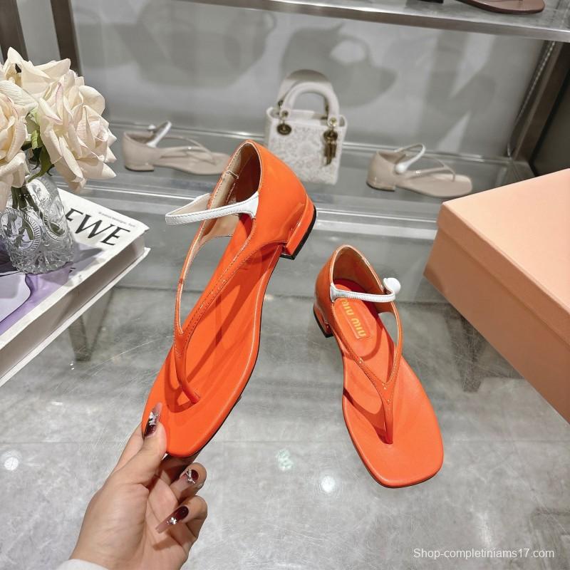 2025 Women Miu Miu Orange Patent Leather T-strap Sandals With Square Toe KFY00289(F)