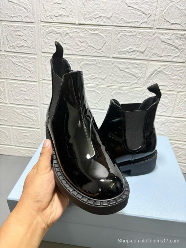 2024 Women Prada Black Patent Leather Ankle Boots MJ00360