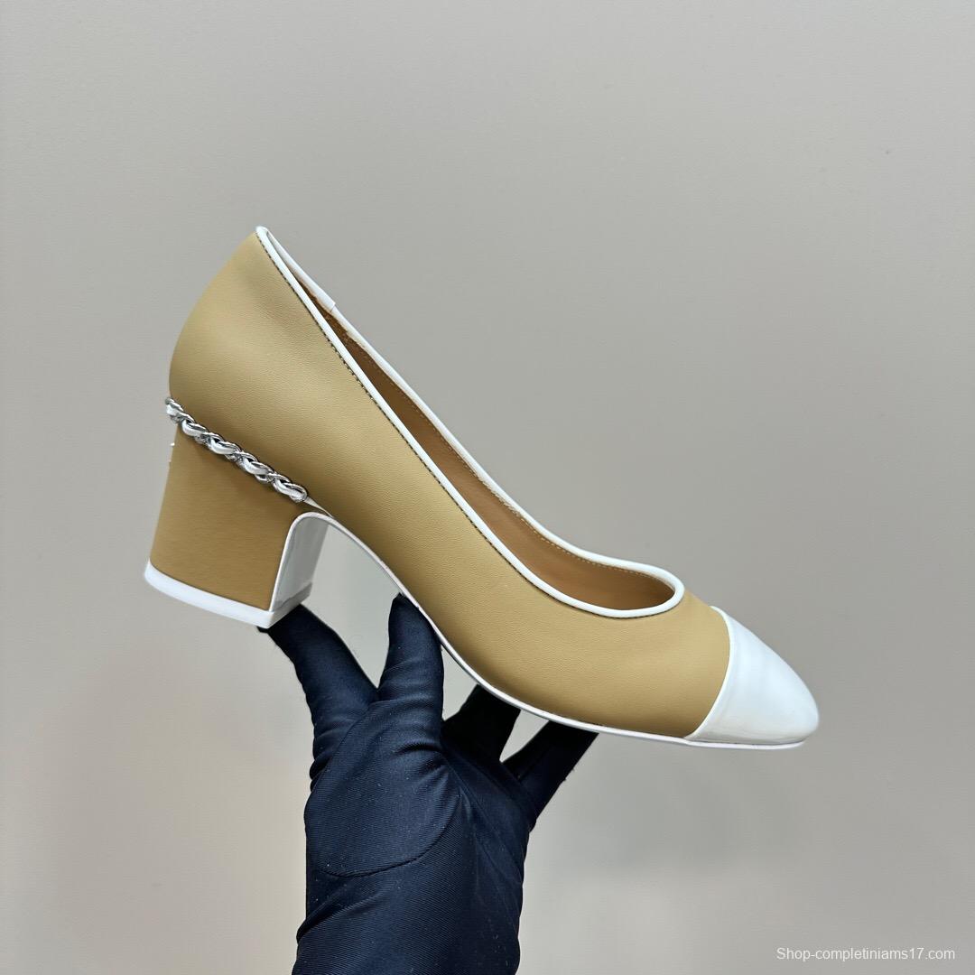 2025 Women Chanel Beige White Leather Pumps Chain Detail