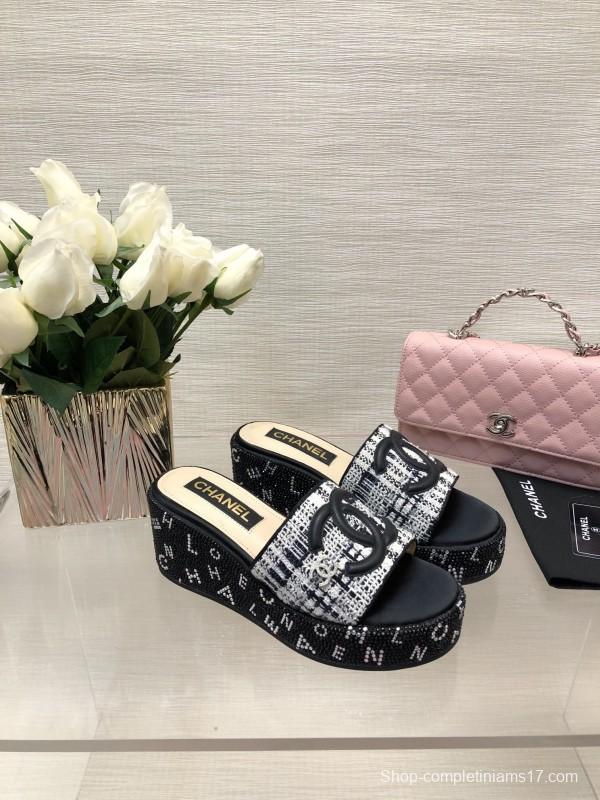 2025 Women Chanel Black White Tweed Platform Sandals LY00320
